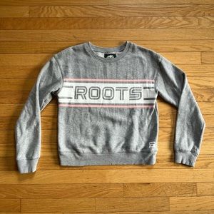 Women's Roots Canada Sweatshirt (Size Small)